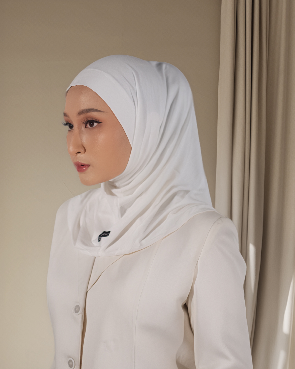 EASE COTTON SPORT INSTAN WHITE