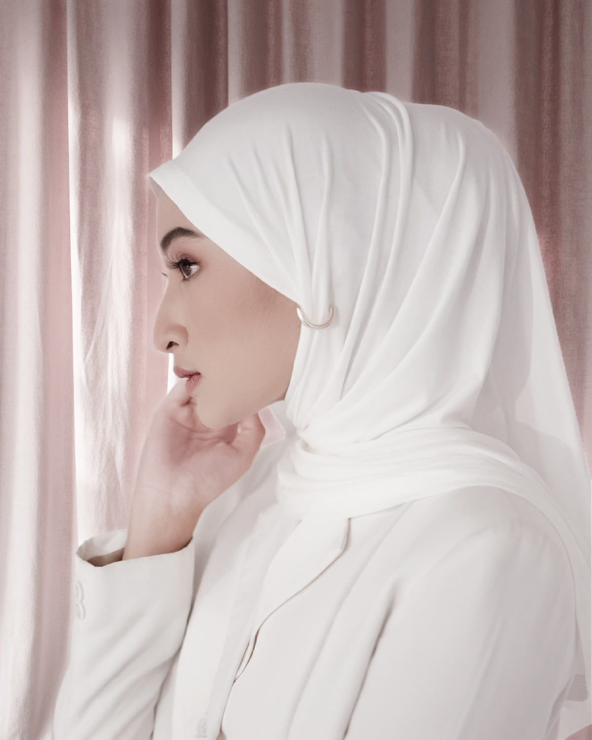 VOGUE BREEZE PASHMINA BW